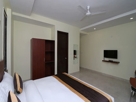 OYO 12074 Vikrant's Residency