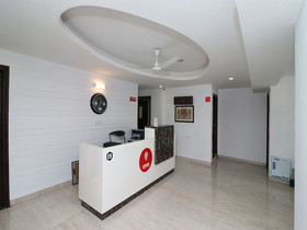 OYO 12074 Vikrant's Residency