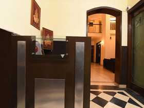 Purple Star Hotel by OYO Rooms