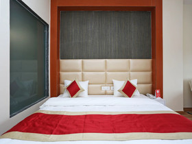 OYO 15731 Lime Wood Stay