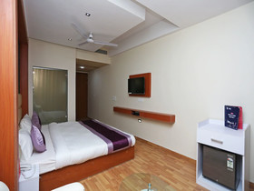 OYO 15731 Lime Wood Stay