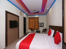 OYO 16688 Hotel Vrs