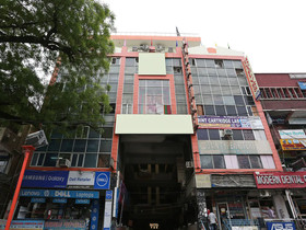 OYO 16688 Hotel Vrs
