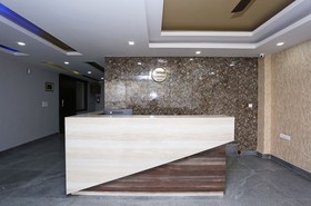 OYO 23659 Faris Residency