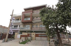 OYO 23659 Faris Residency