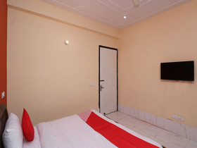 OYO 24108 Bamyan Hotel