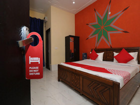 OYO 24108 Bamyan Hotel