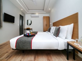 OYO Townhouse 055 Sohna Road Uppal Southend 1