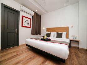OYO Townhouse 055 Sohna Road Uppal Southend 1