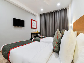 OYO Townhouse 079 Sector 46