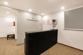 Oyo Townhouse 141 Sector 14 Old Gurgaon