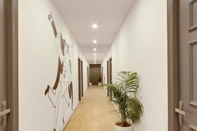 OYO Townhouse 230 Old Gurgaon Sector 14