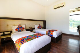 Oyster Villa by Fabhotel