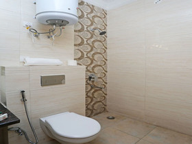 Pacific Inn Essence by OYO Rooms
