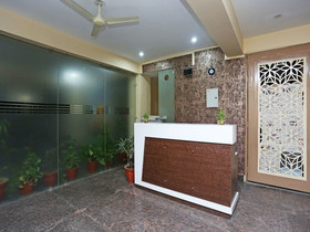Pacific Inn Essence by OYO Rooms