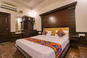 Palm Court by Fabhotel