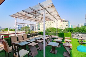 Palm Court by Fabhotel