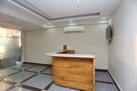 Palm Garden Suites By OYO Rooms
