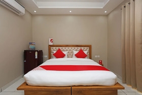 Palm Garden Suites By OYO Rooms