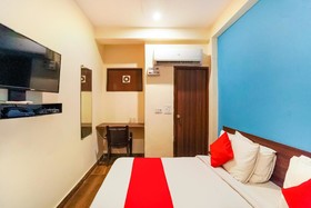 Psp Residency by OYO Rooms