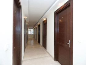 Qcent Gurgaon by OYO Rooms