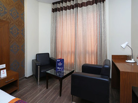 Qcent Gurgaon by OYO Rooms