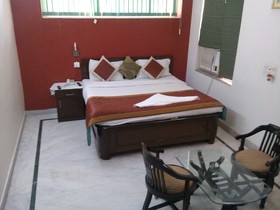Sands Inn