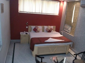 Sands Inn