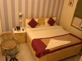 Sands Inn