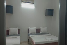 Singh Deluxe Inn