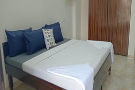 Singh Deluxe Inn