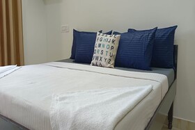 Singh Deluxe Inn