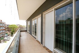 Skylight Inn by FabHotel