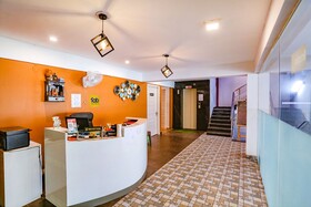 Skylight Inn by FabHotel