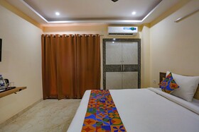 Star Corporate Suite II By FabHotels