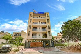 Star Corporate Suite II By FabHotels