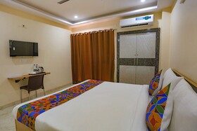 Star Corporate Suite II By FabHotels