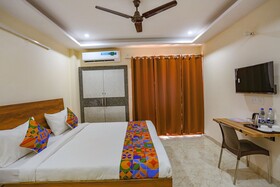 Star Corporate Suite II By FabHotels
