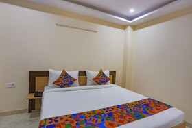 Star Corporate Suite II By FabHotels