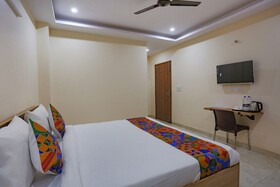 Star Corporate Suite II By FabHotels