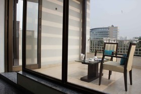 Stately Suites Mg Road