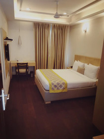 Stately Suites NH 8