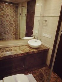 Stately Suites NH 8