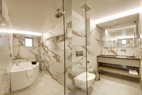 Stepstones Hotels and Inn