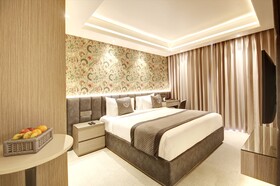 Stepstones Hotels and Inn