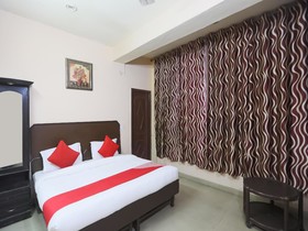 Sunrise Guest House by OYO Rooms