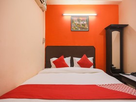 Sunrise Guest House by OYO Rooms