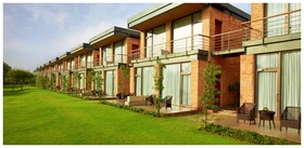 Taj Damdama Lake Resort & Spa