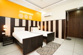 Tanvi Premium by Fabhotel