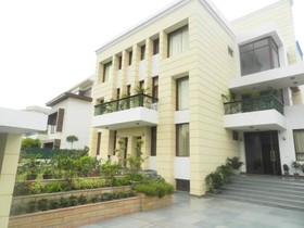 Tavisha Villa